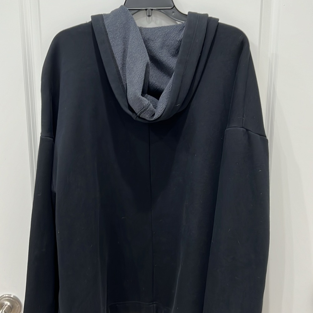 Fabletics Hooded Warm Jacket. View 4